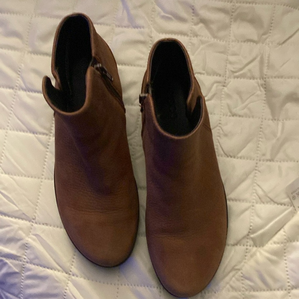 Ecco Ankle Boots